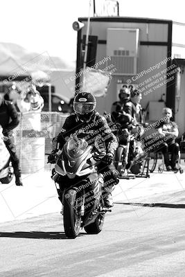 media/May-06-2024-Moto Forza (Mon) [[b33359f27d]]/Around the Pits/